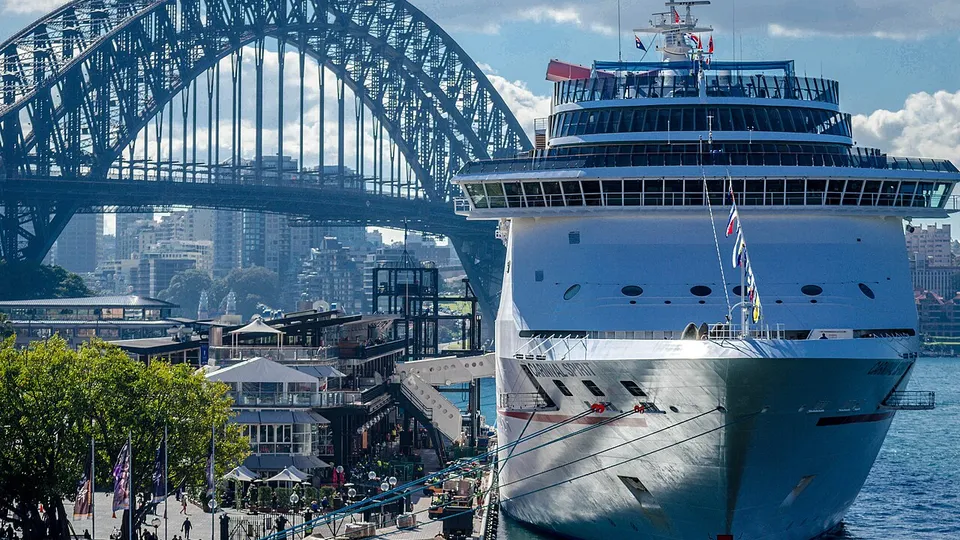 Carnival Spirit